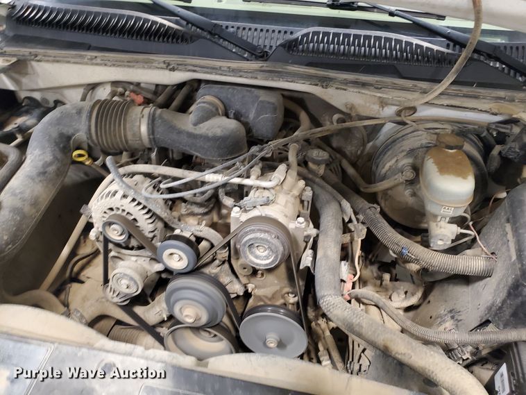 image for item IX9770 2005 Chevrolet Silverado 1500  pickup truck