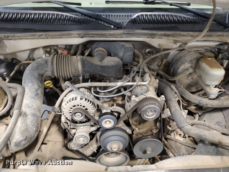 image for item IX9770 2005 Chevrolet Silverado 1500  pickup truck