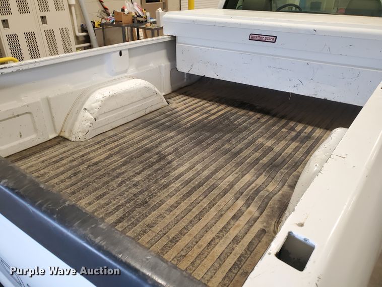 image for item IX9770 2005 Chevrolet Silverado 1500  pickup truck