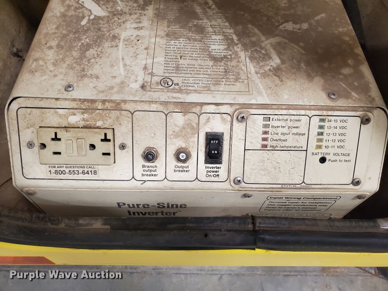 image for item IX9771 2007 International 7400  pressure digger derrick truck