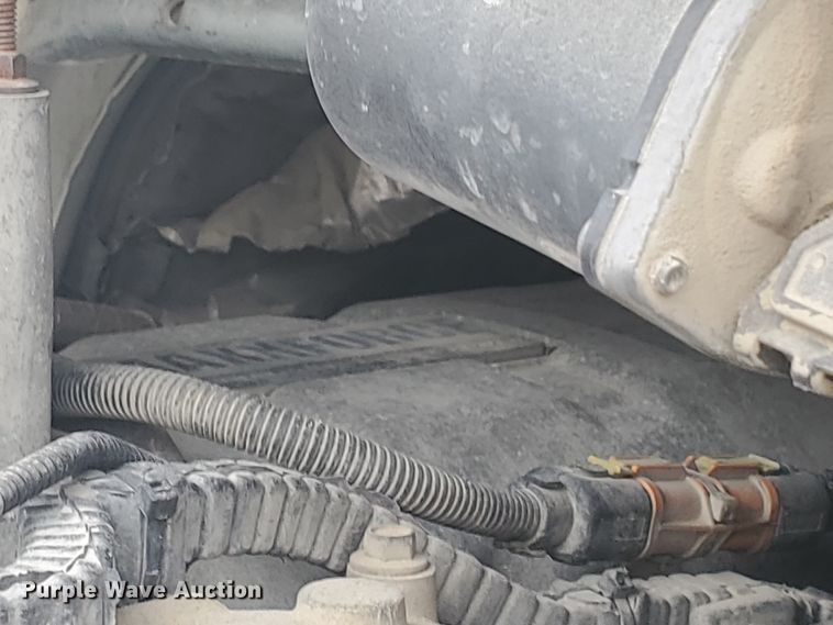 image for item IX9807 2012 International DuraStar 4300  flat bed truck