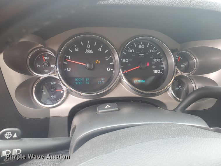 image for item IX9808 2011 Chevrolet Silverado 1500  Ext. Cab pickup truck