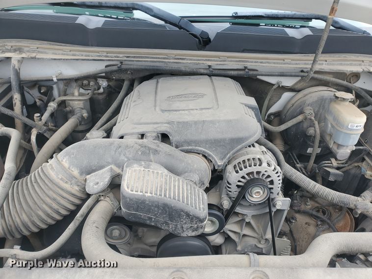 image for item IX9808 2011 Chevrolet Silverado 1500  Ext. Cab pickup truck