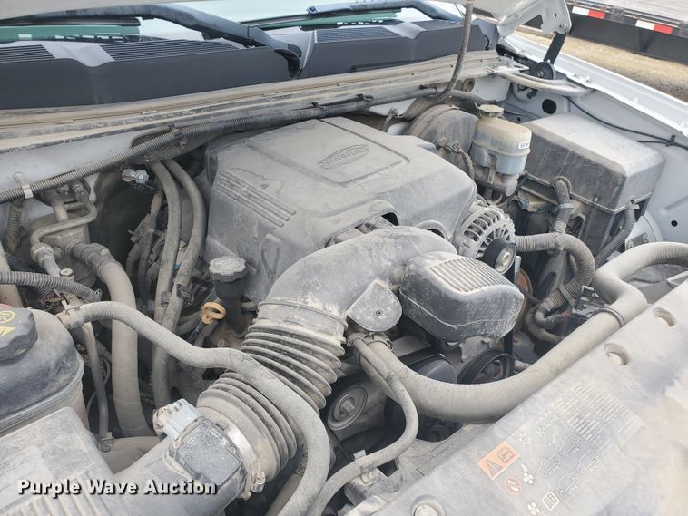 image for item IX9808 2011 Chevrolet Silverado 1500  Ext. Cab pickup truck