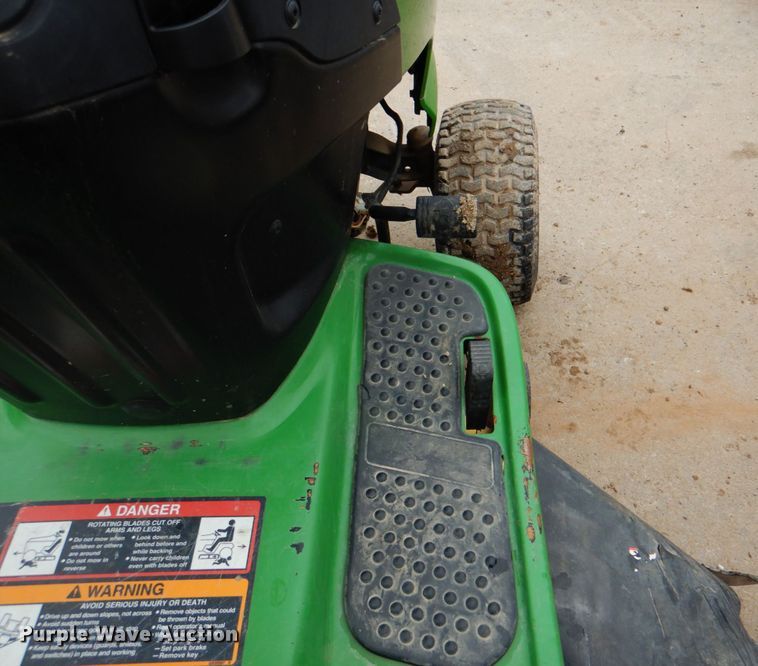 image for item IY9476 (2) lawn mowers