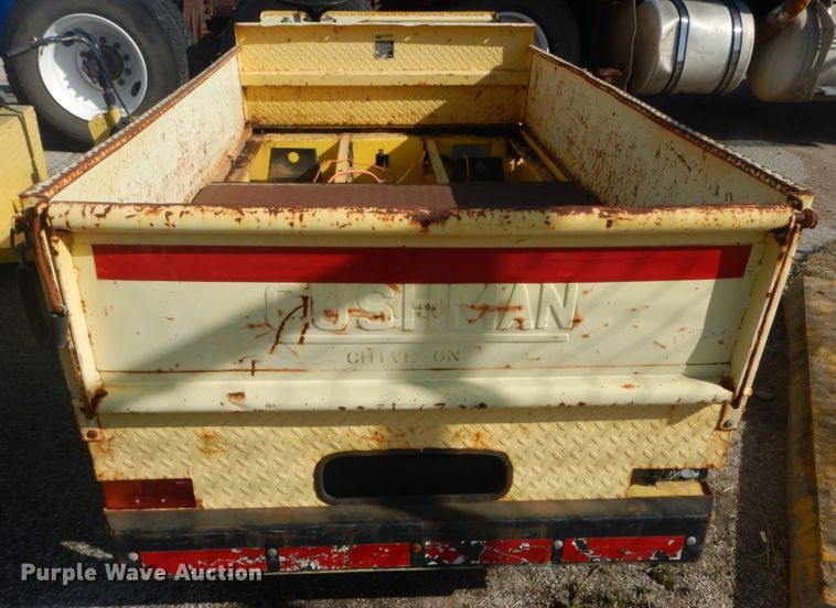 image for item IY9588 (2) Cushman utility carts