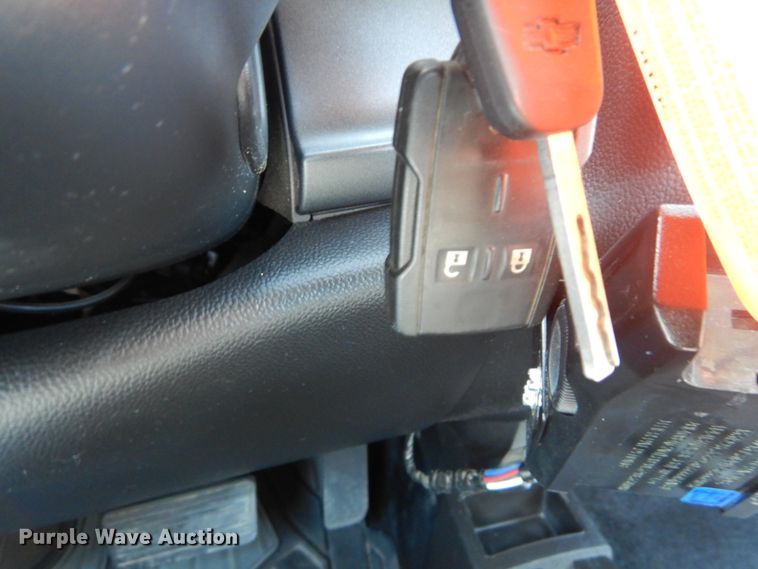 image for item IY9621 2016 Chevrolet Silverado 1500  Double Cab pickup truck