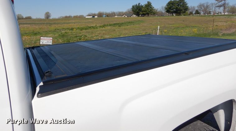 image for item IY9621 2016 Chevrolet Silverado 1500  Double Cab pickup truck