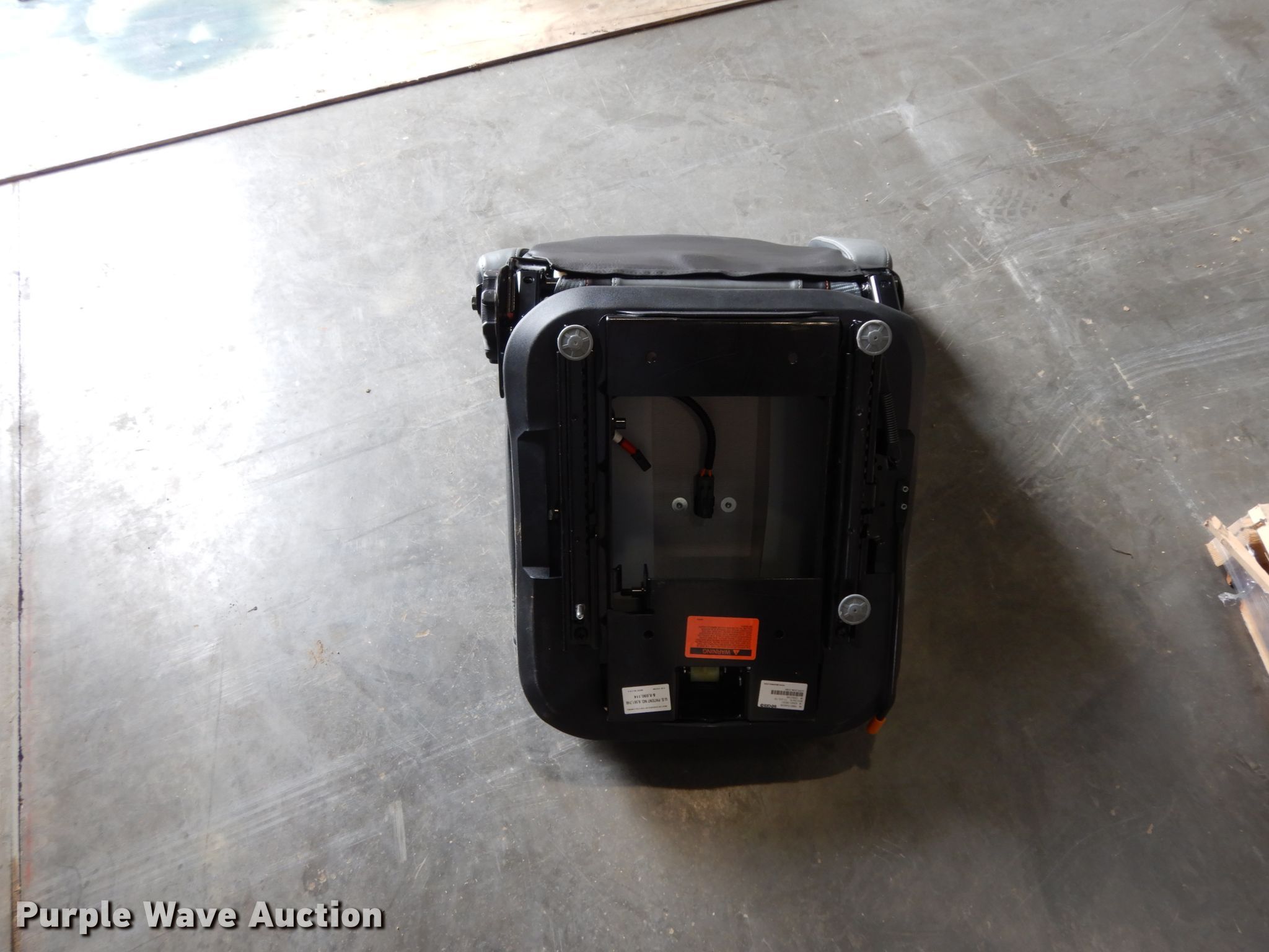 Kubota M5 air ride seat in Grapevine, TX Item HR9687 sold Purple Wave