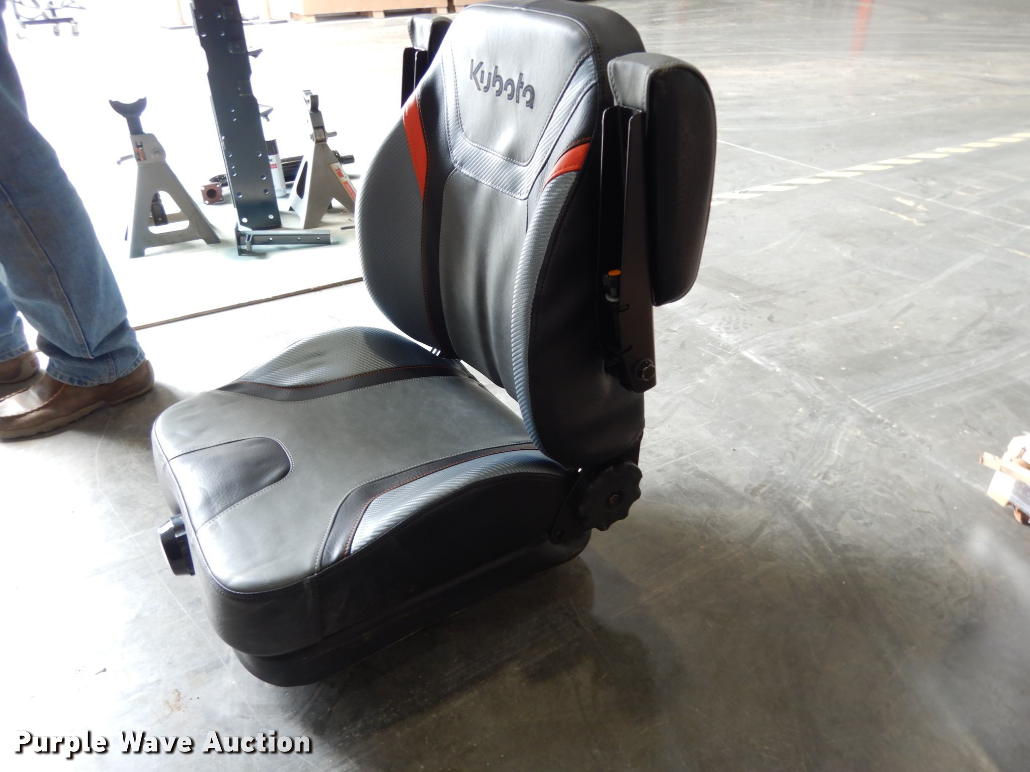 Kubota M5 air ride seat in Grapevine, TX Item HR9687 sold Purple Wave