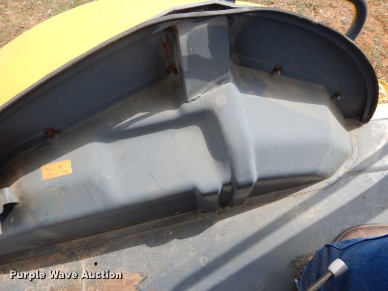 image for item DF2652 2001 New Holland LB75B  backhoe