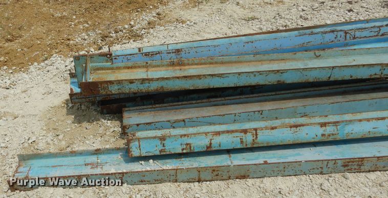image for item DF2668 (9) steel I-beams