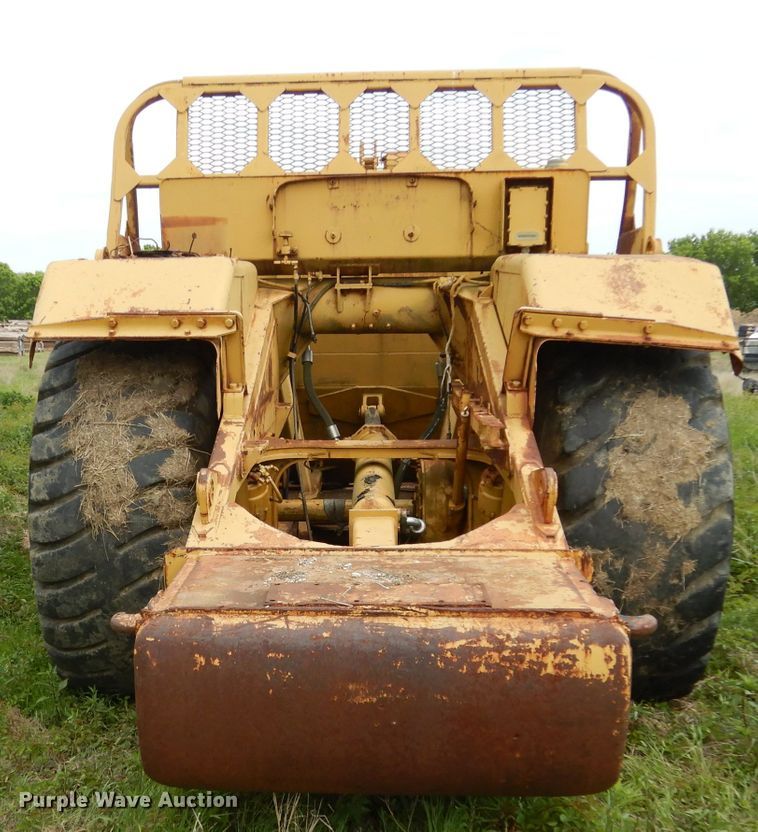 image for item DF2673 1979 Caterpillar 627B  conventional scraper