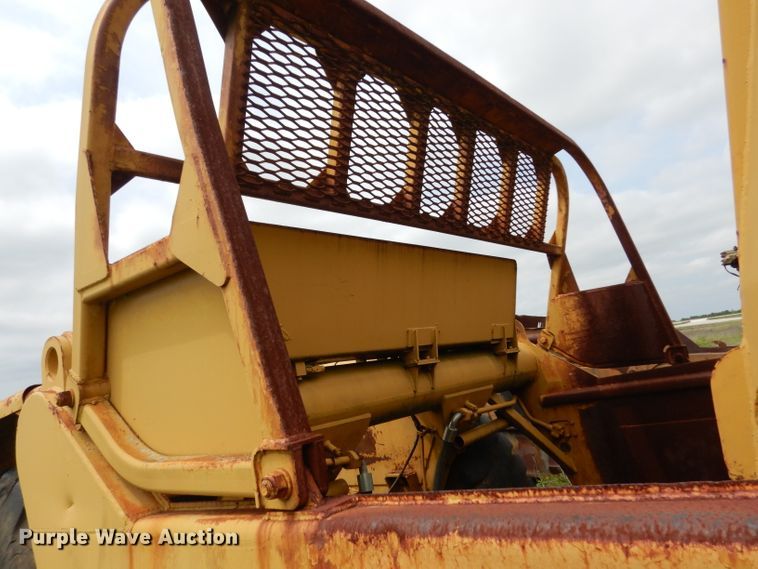 image for item DF2673 1979 Caterpillar 627B  conventional scraper