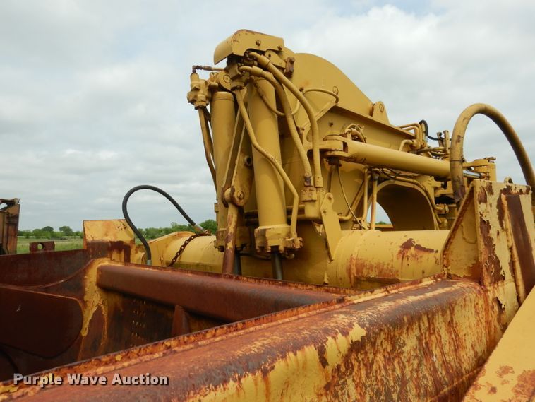 image for item DF2673 1979 Caterpillar 627B  conventional scraper