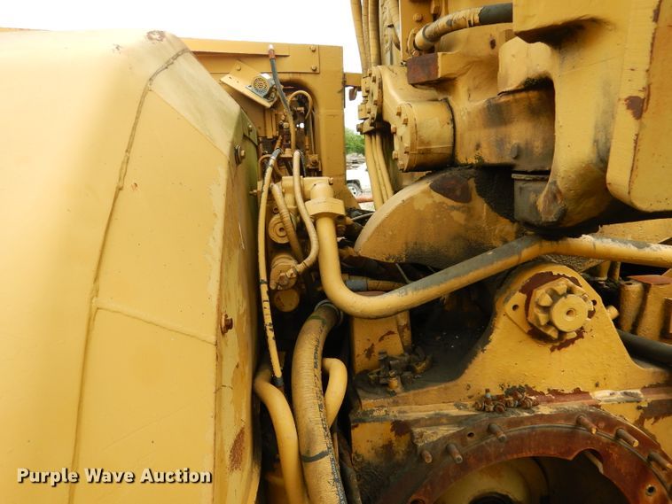 image for item DF2673 1979 Caterpillar 627B  conventional scraper