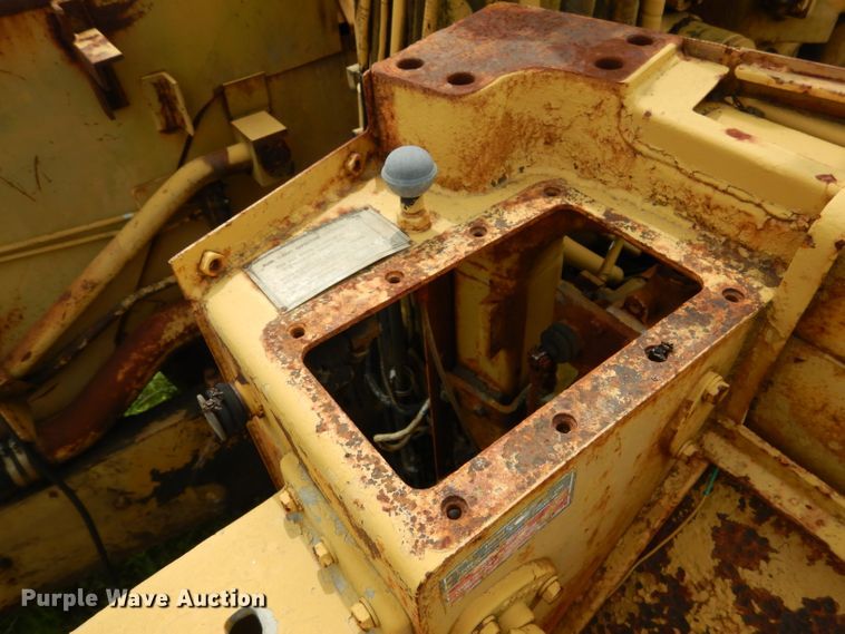 image for item DF2673 1979 Caterpillar 627B  conventional scraper