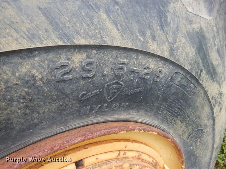 image for item DF2673 1979 Caterpillar 627B  conventional scraper