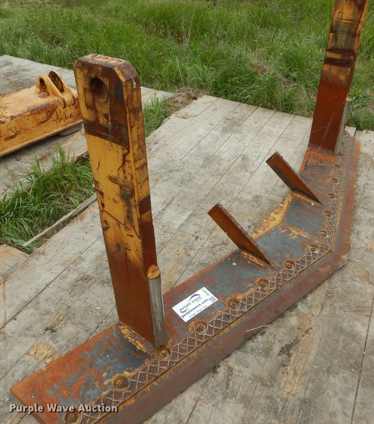 Root plow in Mart, TX Item DF2677 sold Purple Wave