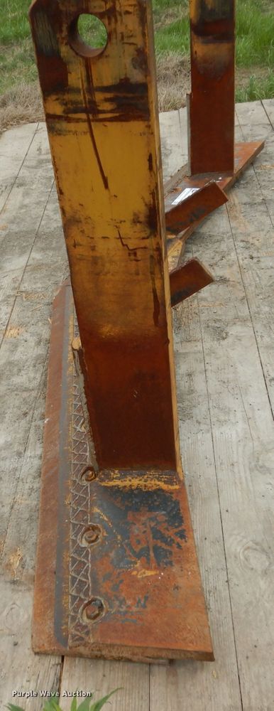 image for item DF2677 Root plow