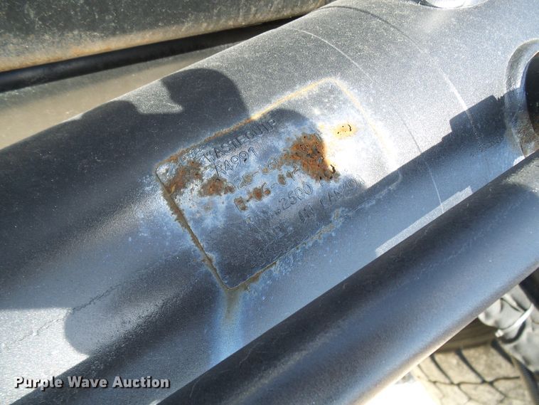 image for item DG2115 2007 Freightliner Business Class M2  roll off container truck