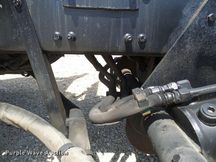 image for item DG2115 2007 Freightliner Business Class M2  roll off container truck