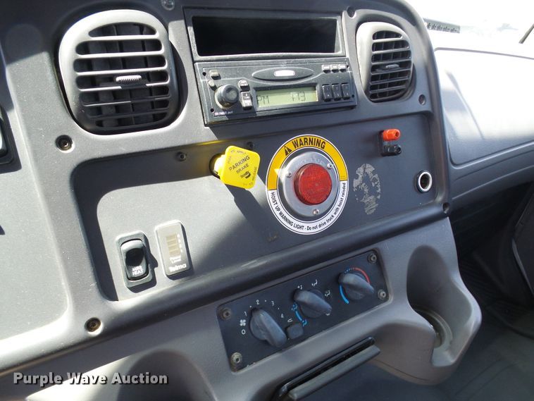 image for item DG2115 2007 Freightliner Business Class M2  roll off container truck