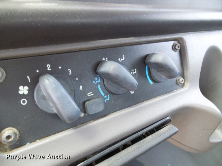 image for item DG2115 2007 Freightliner Business Class M2  roll off container truck