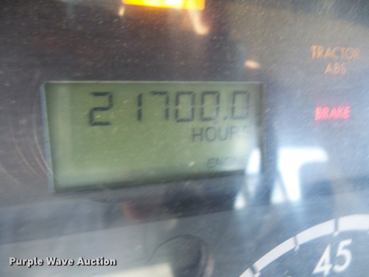 image for item DG2115 2007 Freightliner Business Class M2  roll off container truck