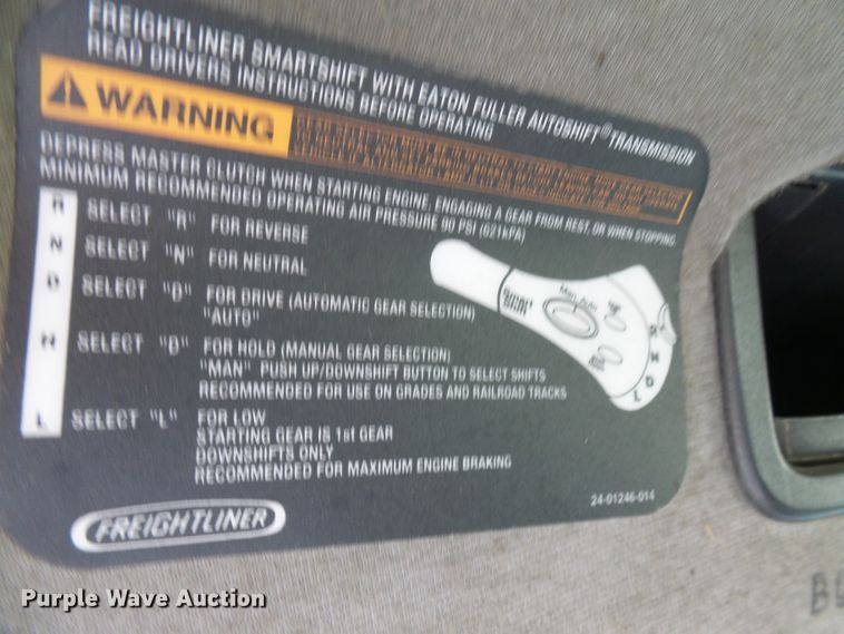 image for item DG2115 2007 Freightliner Business Class M2  roll off container truck