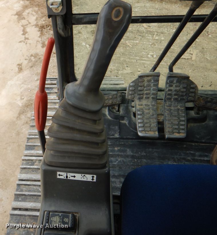 image for item DH5485 2011 Hitachi ZX240LC-3  excavator