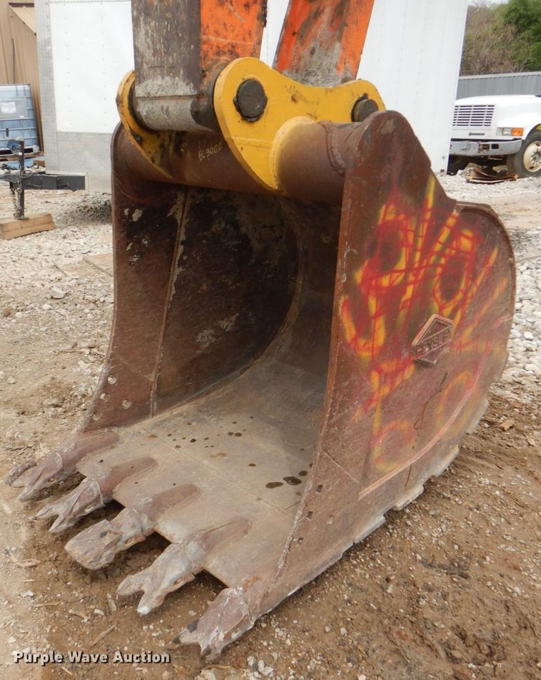 image for item DH5485 2011 Hitachi ZX240LC-3  excavator