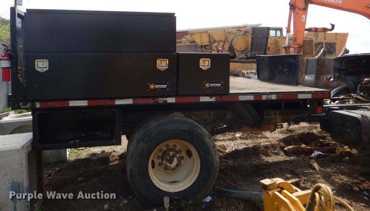 image for item DH5486 2014 Altec 250 flatbed
