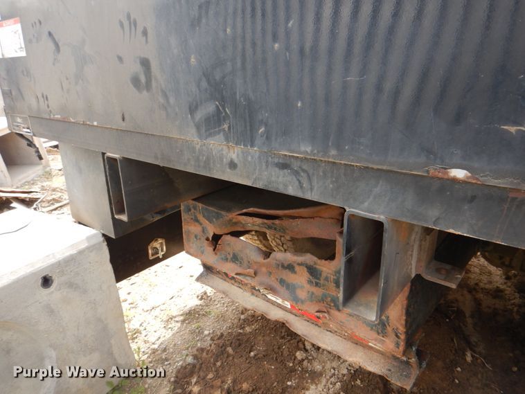 image for item DH5486 2014 Altec 250 flatbed