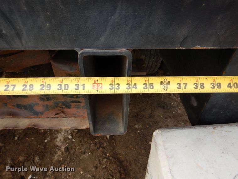 image for item DH5486 2014 Altec 250 flatbed