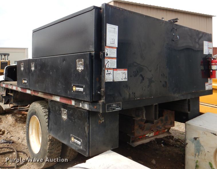 image for item DH5486 2014 Altec 250 flatbed