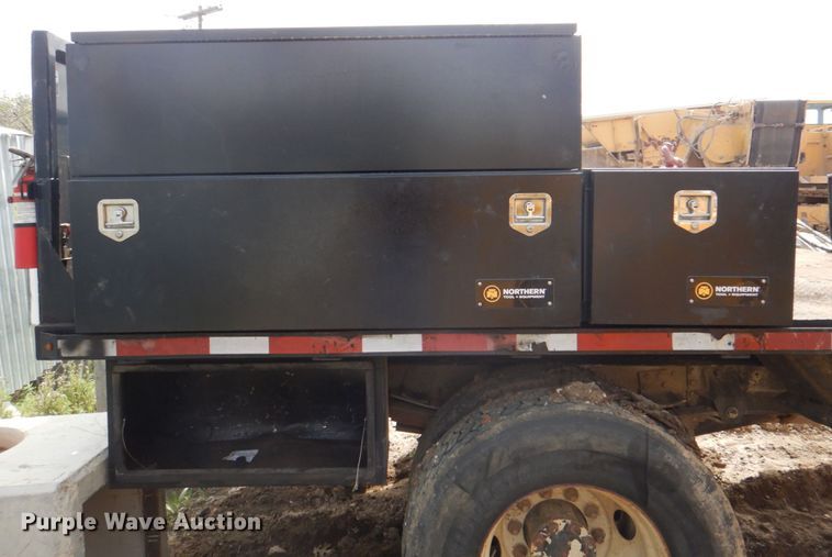 image for item DH5486 2014 Altec 250 flatbed