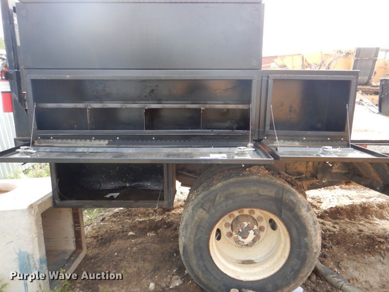 image for item DH5486 2014 Altec 250 flatbed