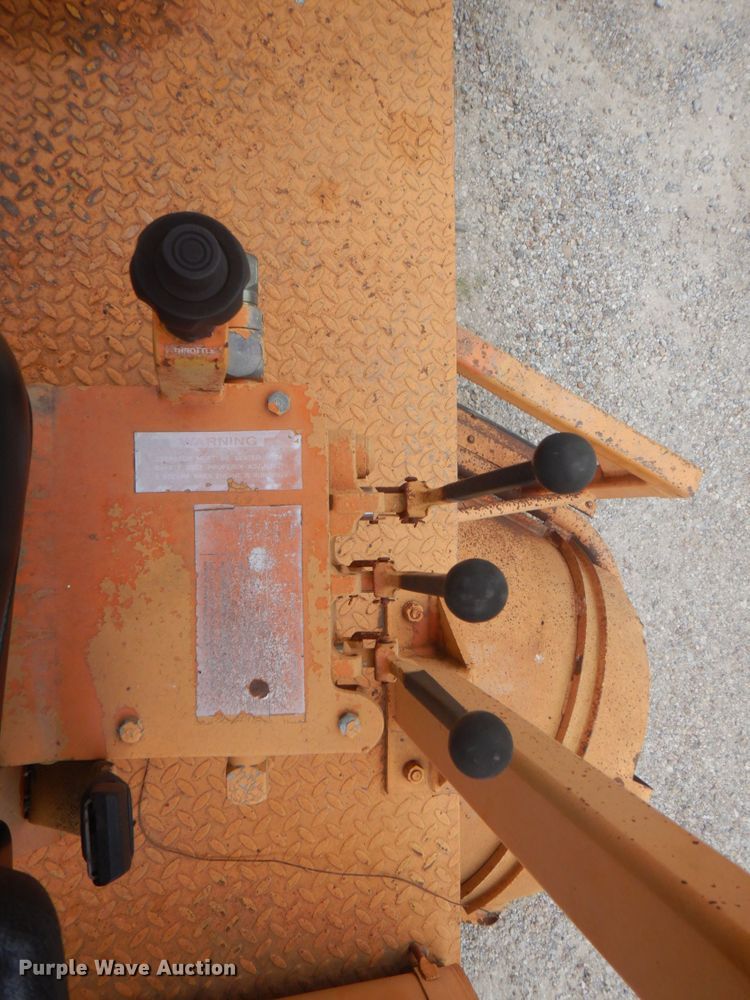 image for item DH5492 1997 Broce RJ300  broom