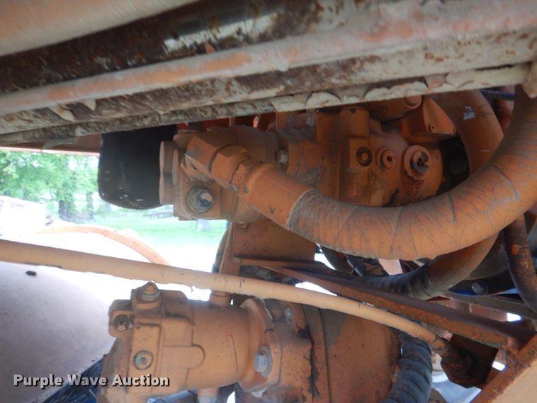 image for item DH5492 1997 Broce RJ300  broom