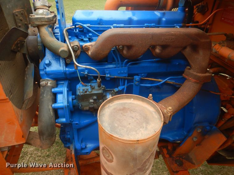 image for item DH5492 1997 Broce RJ300  broom