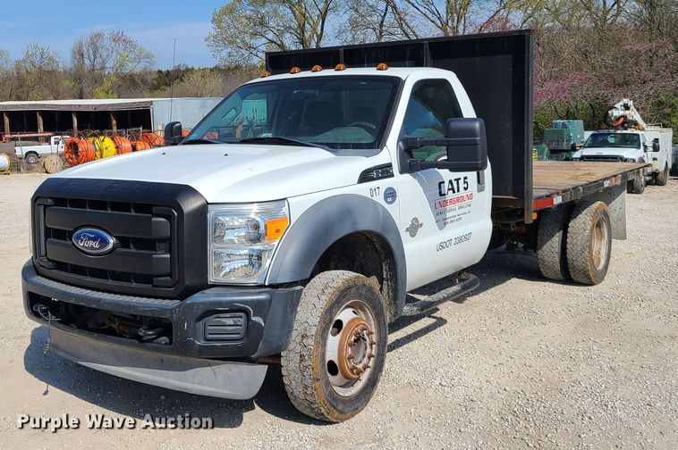 image for item DH5849 2012 Ford F550 Super Duty  flatbed truck