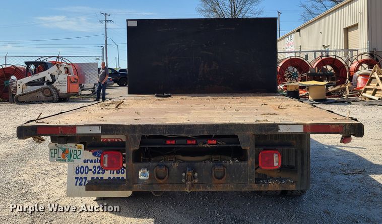 image for item DH5849 2012 Ford F550 Super Duty  flatbed truck