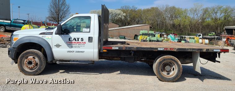 image for item DH5849 2012 Ford F550 Super Duty  flatbed truck