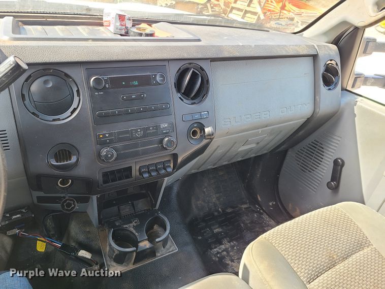 image for item DH5849 2012 Ford F550 Super Duty  flatbed truck