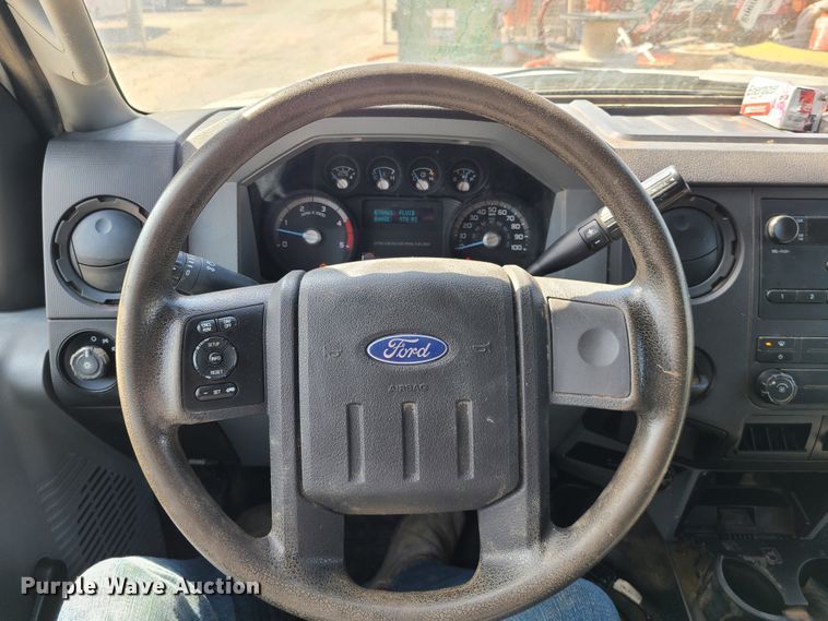 image for item DH5849 2012 Ford F550 Super Duty  flatbed truck