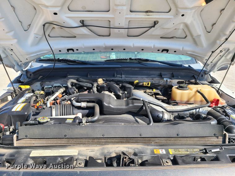 image for item DH5849 2012 Ford F550 Super Duty  flatbed truck