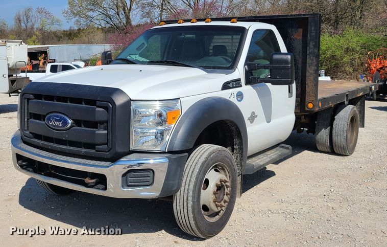 image for item DH5851 2012 Ford F550 Super Duty  flatbed truck