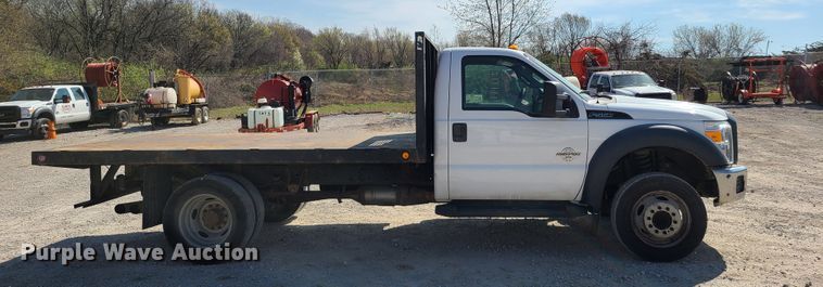 image for item DH5851 2012 Ford F550 Super Duty  flatbed truck
