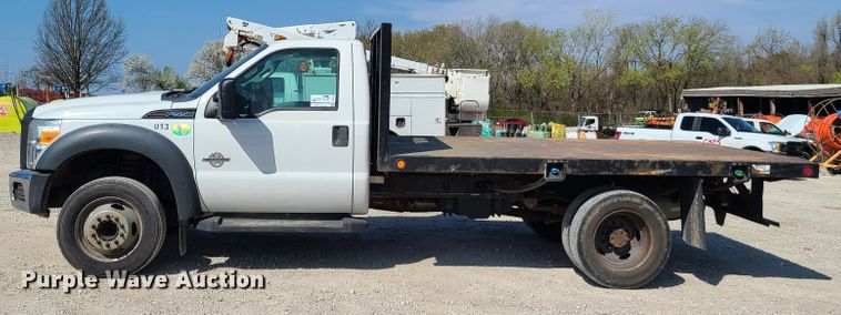 image for item DH5851 2012 Ford F550 Super Duty  flatbed truck